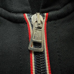 美品XL.LL～L!MONCLERジップアップトラックジャケット袖ロゴワッペン黒ブラックトリコロールカラーライン大マウンテンパーカーモンクレールの画像6