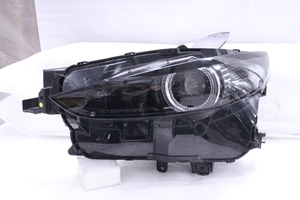 43-168★美品★LED DM8P CX-30★左ヘッドライト STANLEY W5546 打刻:6 ASSY ブラック 純正★マツダ (RO)