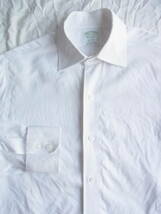 BROOKS BROTHERS 　ブルックスブラザーズ 　スーピマコットン　ワイドカラーシャツ　サイズ 14 1/2 - 32 ホワイト　スレのダメージ有り_画像2