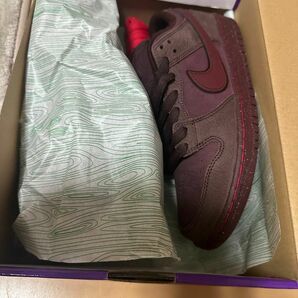 Nike SB Dunk Low PRM City of Love Burgundy 