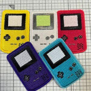 刺繍アイロンワッペン　アップリケ　ゲームボーイ　5色セット　