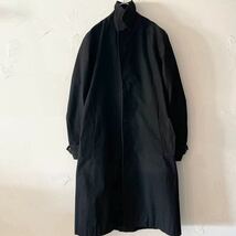 ヴィンテージ A.P.C.ブラック ロングコート 張りのあるコットン100%ステンカラーコート 無地 黒色 比翼仕立て XS メンズ レディース古着 4_画像3