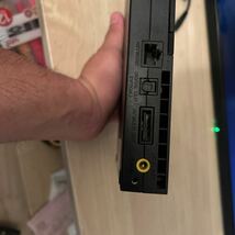 A15 SONY PlayStation2 プレステ2 チャコールブラック 薄型 SCPH-70000 動作確認済み 封印シール有り 中古品_画像4