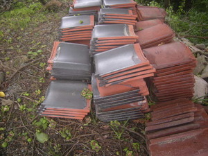  black silver roof tile secondhand goods 