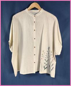 WS-96-3 single * spring summer * new goods * postage included * prompt decision * natural series * cotton flax .* blouse *M~L size * cream color * plant * embroidery pattern 