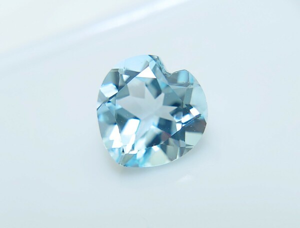 極美品！　ブルートパーズ　3.32ct ルース（LA-6787）