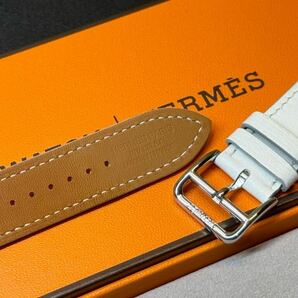 ☆即決 美品 Apple Watch Hermes 41mm 40mm 白 シンプルトゥール レザーストラップ アップルウォッチ レザー エルメス ホワイト 473の画像5