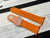 ☆未使用 即決 Apple Watch HERMES オレンジ スポーツバンド 41mm 40mm エルメス 純正 アップルウォッチ ラバーバンド S/M 197_画像3