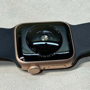 ☆即決 バッテリー良好 初めての方もオススメ Apple Watch SE 40mm ゴールドアルミニウム アップルウォッチ GPSモデル 587の画像7