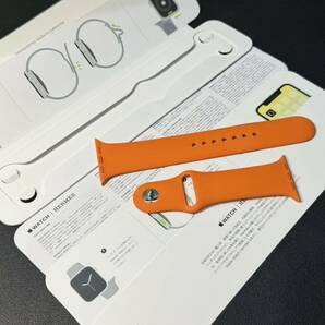 ☆即決 美品 Apple Watch HERMES 限定 オレンジ スポーツバンド 45mm 44mm 純正 アップルウォッチ エルメス ラバーバンド 650の画像2