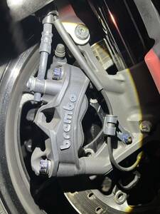 Brembo stylemaキャリパー　108MM ブレンボ　左右セット　スズキ　純正　新車外し　隼 