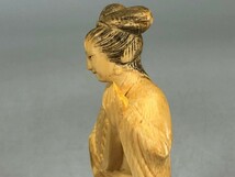 J0700 置物「仕女像 美人像」 東洋彫刻 細密細工 縁起物 飾物 インテリア 時代物 重251g 傷有り_画像9