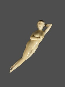 C005B5 中国美術 裸婦像 東洋彫刻 細密細工 置物 時代物 重279g