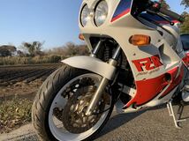 ヤマハFZR1000 2GH。実動車、登録書類付き　走行距離13000km 2LM 2RG 2LL 旧車　昭和　当時物_画像2