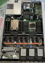 ①DELL PowerEdge R630 (CPU:E5-2630V4@2.20GHz/メモリ:なし/HDD:なし) BIOS起動確認済み　電源コード付き_画像1