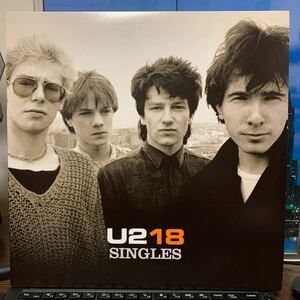 U2　／18 Singles ／欧州盤 　U2の代表曲を18曲収録した「2枚組」アナログレコード！　180g重量盤！ 