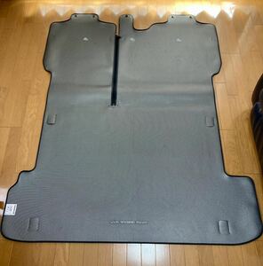 トヨタ純正ランドクルーザープラド150用ロングラゲッジマット(7名用)