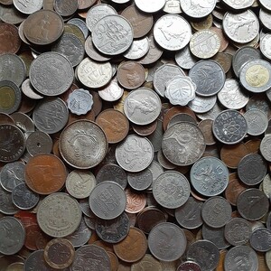 外国コインまとめて2kg以上 海外古銭世界の硬貨大量 銀貨 白銅貨 青銅貨 バイメタル ヨーロッパ アジア 南米 北米 中東 コンパクト発送