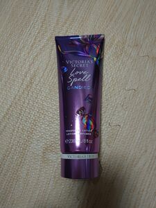 ヴィクトリアシークレット Love Spell ボディローション 236 ml