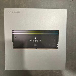 新品未開封　CORSAIR DDR5-7200MHz デスクPC用メモリ DOMINATOR TITANIUM 