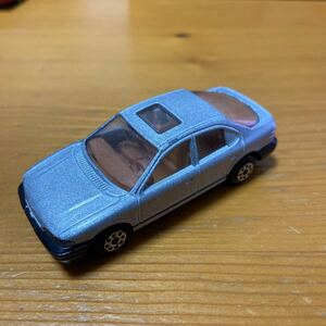 マジョレット majorette フォード FORD モンデオ MONDEO セダン ミニカー ダイキャスト トミカサイズ