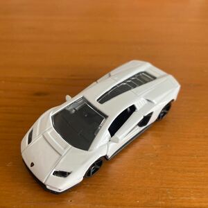 マジョレット majorette ランボルギーニ カウンタック LAMBORGHINI Countach LPI800-4 1/66 ミニカー ダイキャスト トミカサイズ