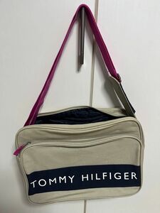 TOMMY HILFIGERショルダーバッグ