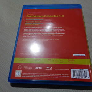 アバド,CLAUDIO ABBADO,ORCHESTRA MOZART,GIULIANO CARMIGNOLA 21.4.2007/BACH:BRANDENBURG CONCERTOS 1-6(EURO ARTS:2056734 Blu-ray DISCの画像3