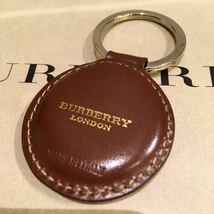 未使用　バーバリーロンドン　BURBERRY キーホルダー　キーリング イタリア製　_画像4