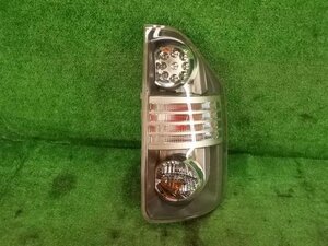 トヨタ ヴォクシー ZRR70 純正 LED 右 テールランプ クリアレンズ 前期 イチコー 28-199 ZRR75 テールライト 棚E17-3