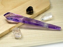 ファントムアメジスト 紫水晶 原石結晶　Amethyst レーザーポイント ワンド 送料無料 No.18_画像6