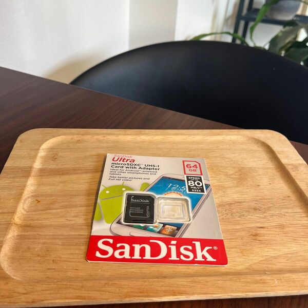 【San Disk】 マイクロSDカード SanDisk microSD左側のみ