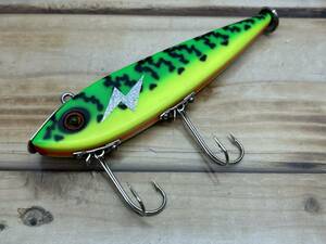 193-UG03 | Handmade Lures　ハンドサム　TailBop テールバップ