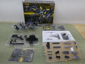 087-X84) 中古品 マクロスF VF-25S アーマードメサイアバルキリー (オズマ・リー機) フィギュア DX超合金 魂ウェブ商店 バンダイ