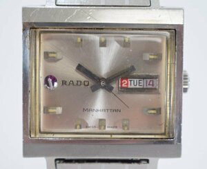 RADO ラドー MANHATTAN マンハッタン Water Sealed 自動巻き デイデイト 初期型 赤赤カレンダー スクエア メンズ 腕時計 稼働品 A-763G