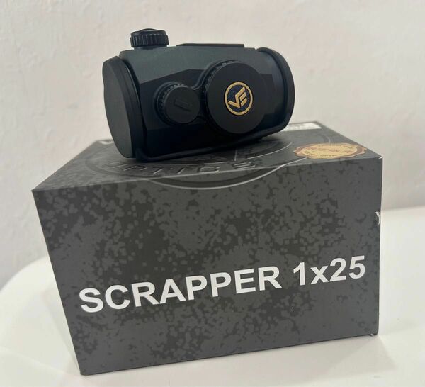 ベクターオプティクス　ドットサイト　　　　　　　　　Scrapper 1×25 Red Dot Sight