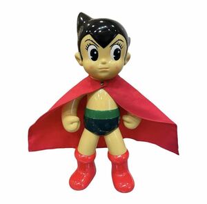 SECRETBASE SECRET BASE Caped Astro Boy Full color Ver. Astro Boy Atom Secret основа sofvi манто накидка 