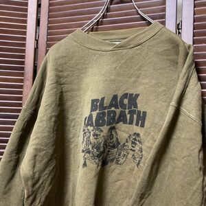 AEEN 1スタ ベージュ バンド スウェット ブラックサバス BLACK SABBATH - 90s 00s ビンテージ 古着 ベール 卸 仕入れ