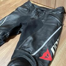 【中古】DAINESE ダイネーゼ　52 レザーパンツ　レーシングパンツ　【全国送料無料】ブラック _画像8