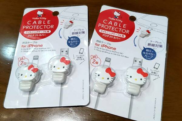 新品☆送料無料☆４個セット☆ハローキティ☆HELLO　KITTY☆サンリオ☆充電ケーブルプロテクターカバー断線防止☆ライトニングケーブル