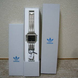 アディダス 腕時計 CK3106 定価18700円の画像1