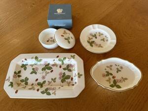 WEDGWOOD WILD STRAWBERRY