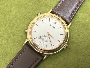 ☆ビンテージ SEIKO セイコーマルチ QZ 金色 8M51-6010 耐磁 60G 可動品