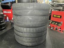 YOKOHAMA ADVAN A052 2本中古です。295/30R18 98Y _画像1