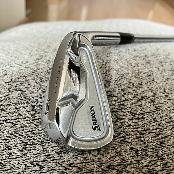 良品　SRIXON スリクソン　Z725 フォージド 　5番アイアン単品　25° DG S200 Zシリーズ　松山英樹　名器