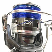 Q ダイワ 16 キャタリナ 5000H スピニングリール 箱 リールカバー付属 | DAIWA Catalina 00059587 スピニングリール 海釣り ソルト_画像4