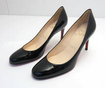 ☆Christian Louboutin/クリスチャンルブタン ラウンドトゥ エナメル パンプス サイズ37 (24㎝) ブラック 8.5㎝ヒール レディース_画像1