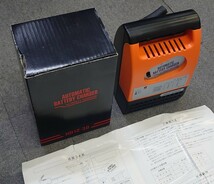 ハーレー純正 12V 汎用 バッテリー充電器 HD12-30 トリクル充電機能 オートマチック バッテリー チャージャー_画像2