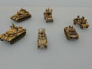 1/144完成品　Sdkfz250-3GREIF/砂漠の狐？＆Ⅳ号F型＆Ⅲ号L型＆Ⅱ号F型＆ホルヒ野戦/対空砲＆P204ｆ自走砲「DAK/一翼包囲攻撃8」