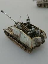 1/144完成品　ホルニッセ対戦車自走砲＆パンターG型＆Sdkfz232＆Sdkfz251-1＆ホルヒ対空砲＆ワーゲン無線車「蜂が舞い飛ぶ雪原で3」_画像3